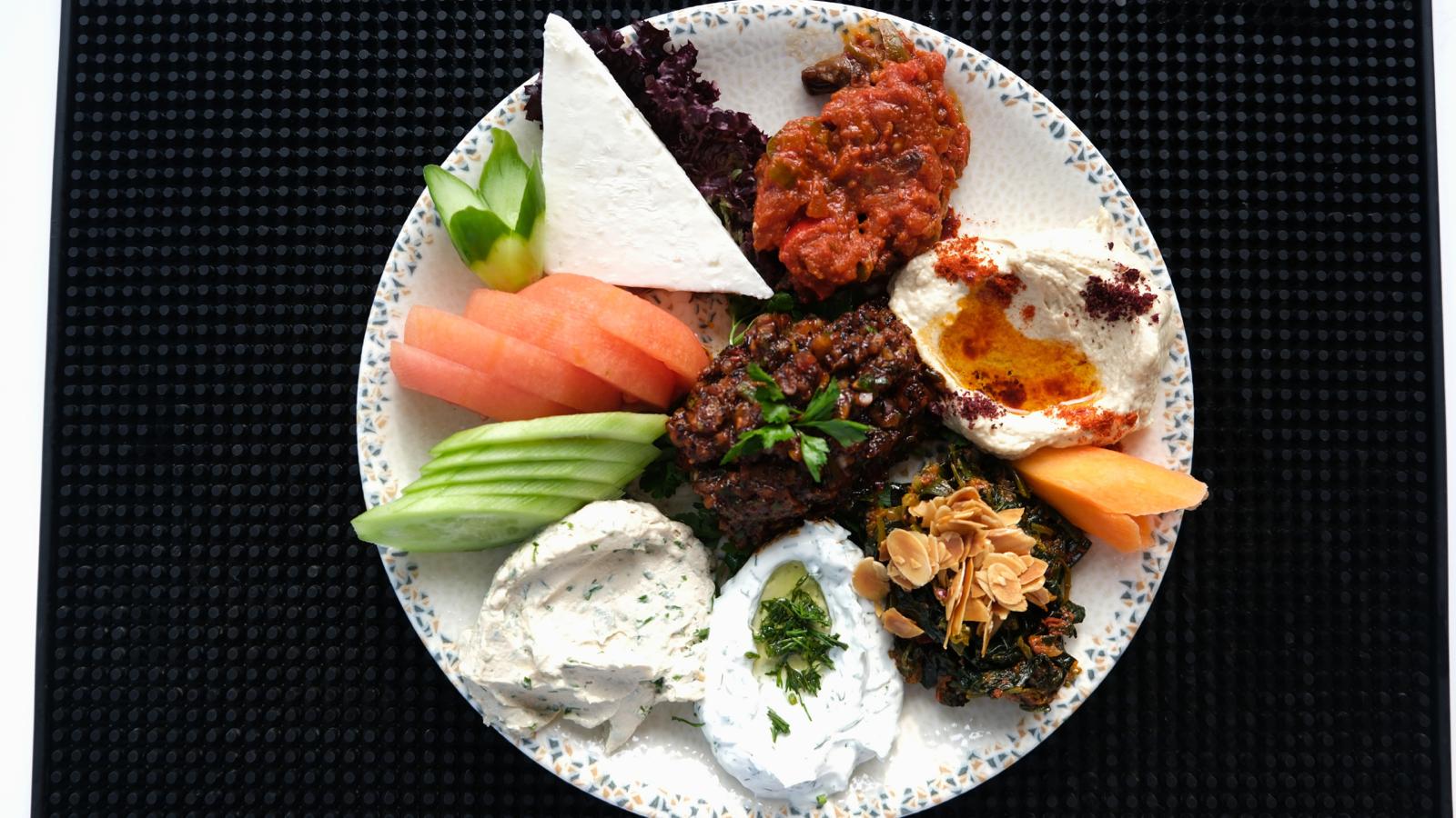 Ordövr Meze Tabağı